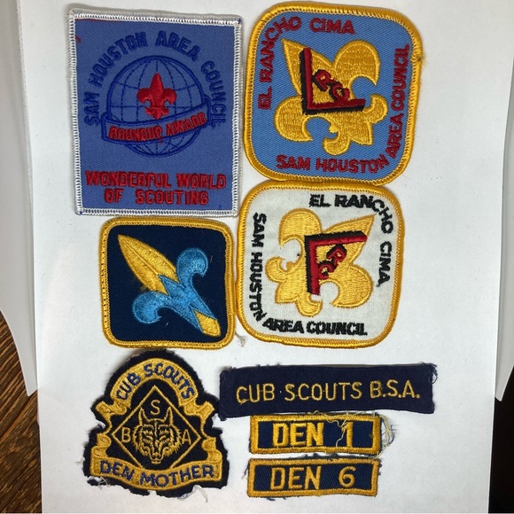 Vintage Other - 8 Vintage Boy Scouts & Cub Scouts Patches